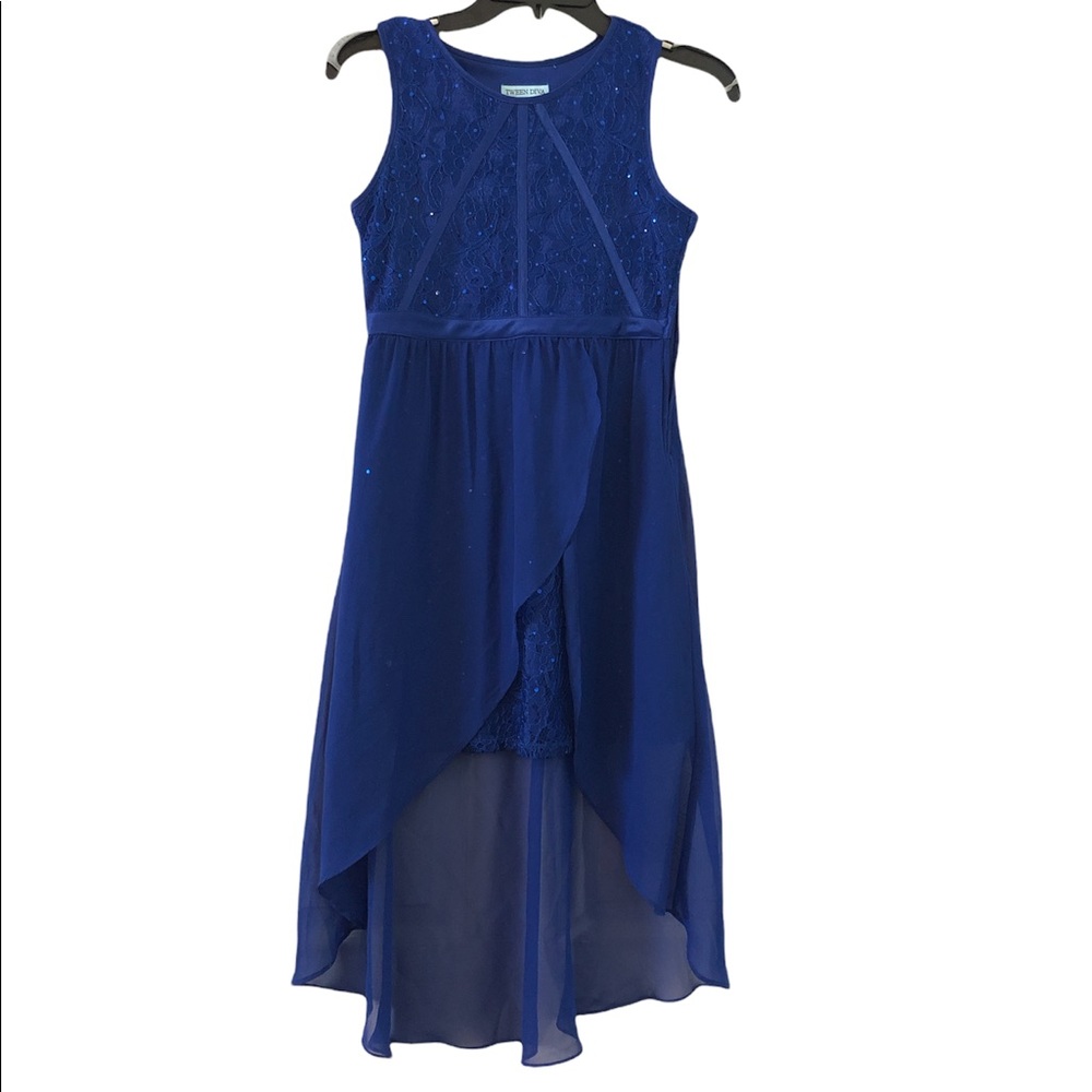 Girls size 12 sleeveless dress